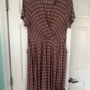 NWOT Torrid T-shirt with pockets
